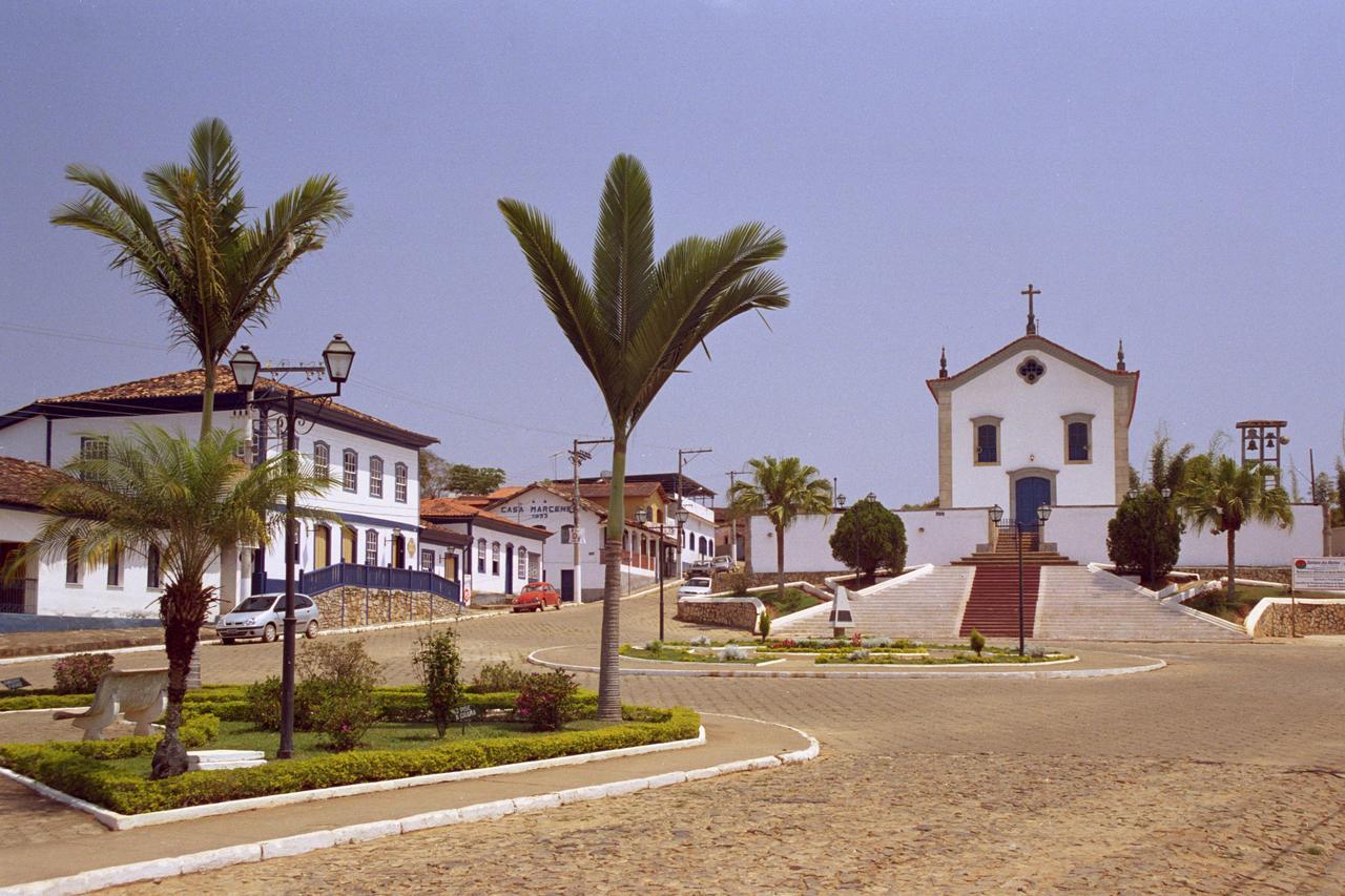 Hotel Solar Dos Montes Santana dos Montes Bagian luar foto